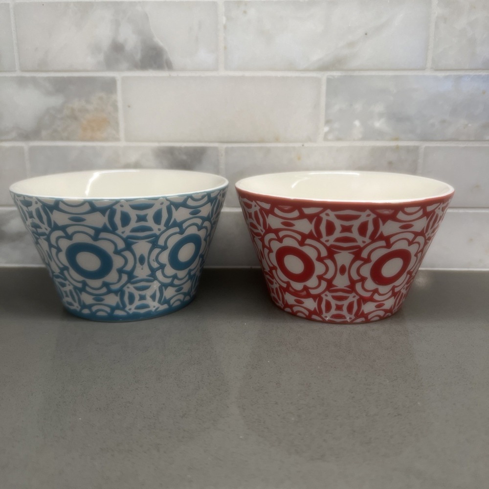 2-"Great Gatherings" Geometric Flowers Cereal/ Soup 5.5" Bowls Aqua, And Red